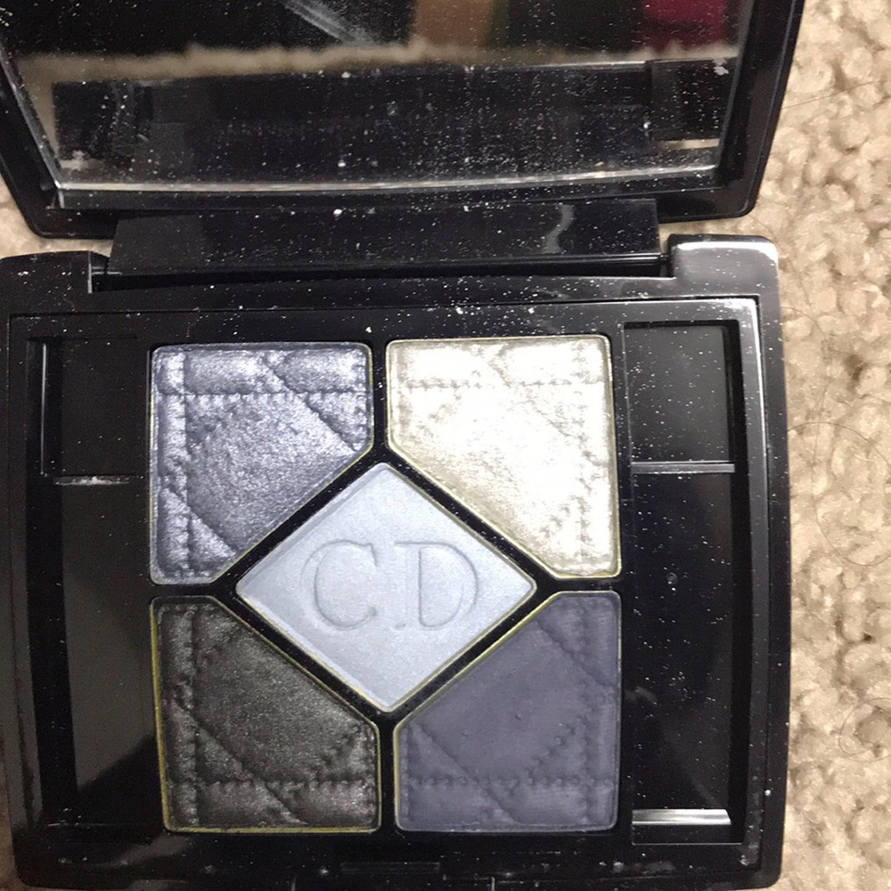 Eyeshadow